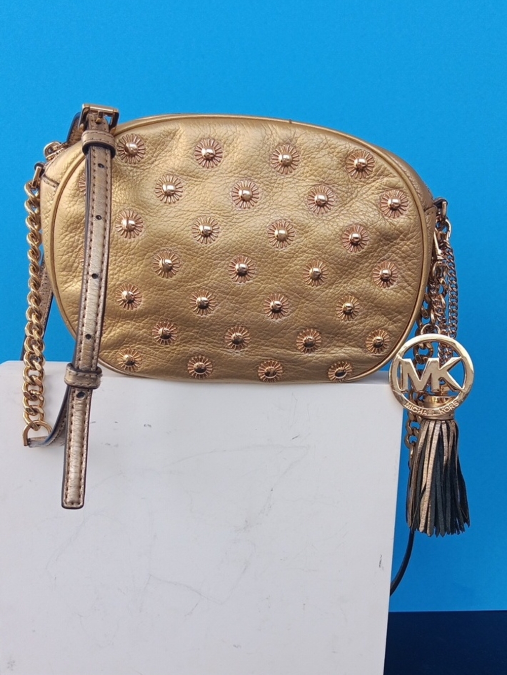 Michael Kors Metallic Gold Studded Crossbody Size 8.5+6+2.5